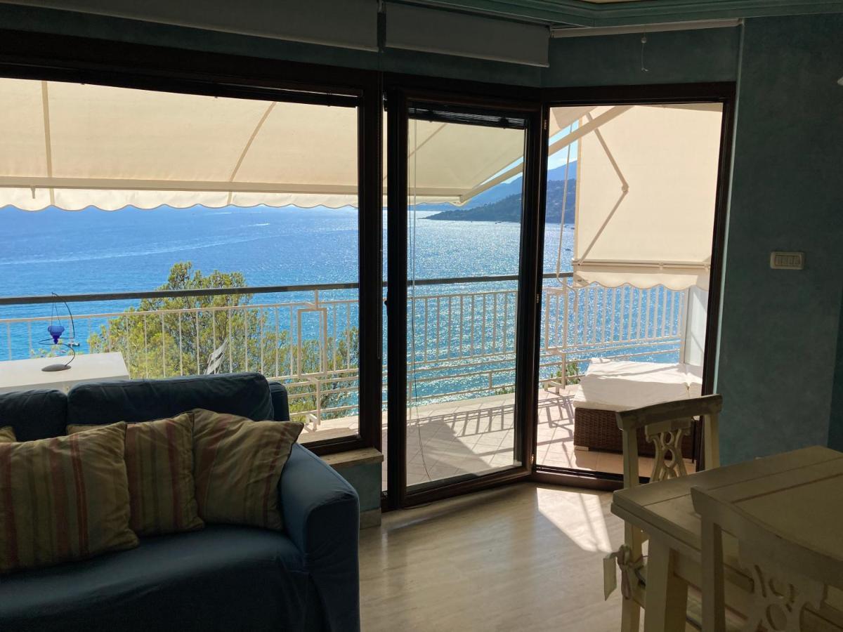 Sea And Monaco Charme View On The Beach Ventimiglia Bagian luar foto